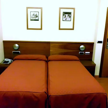 ホテル Do Alba ビジャルバ